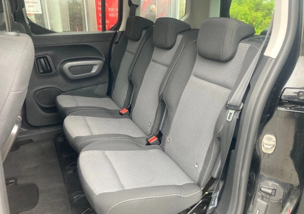 Toyota Proace City Verso cena 89900 przebieg: 94758, rok produkcji 2020 z Poznań małe 92
